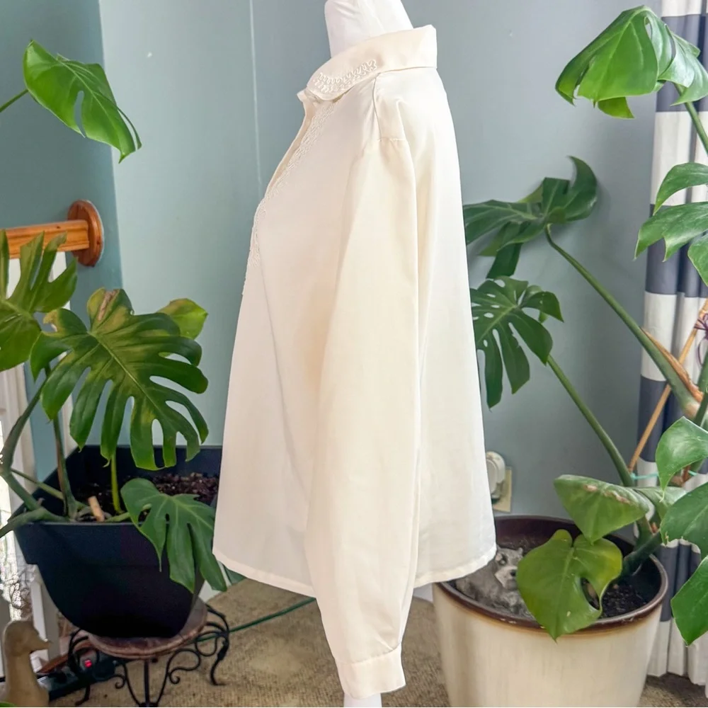 Sold - Picture 5 of 10